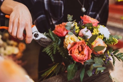 artificial flower arrangements wholesale